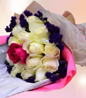 12 Long Stem White and Pink Rose Bouquet
